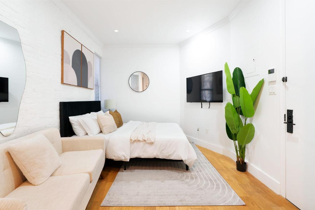 Apartment 403-2e Newly Renovated Ues